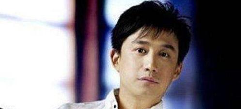 娱乐君吃瓜黄磊是谁呀,黄磊背后的故事与争议